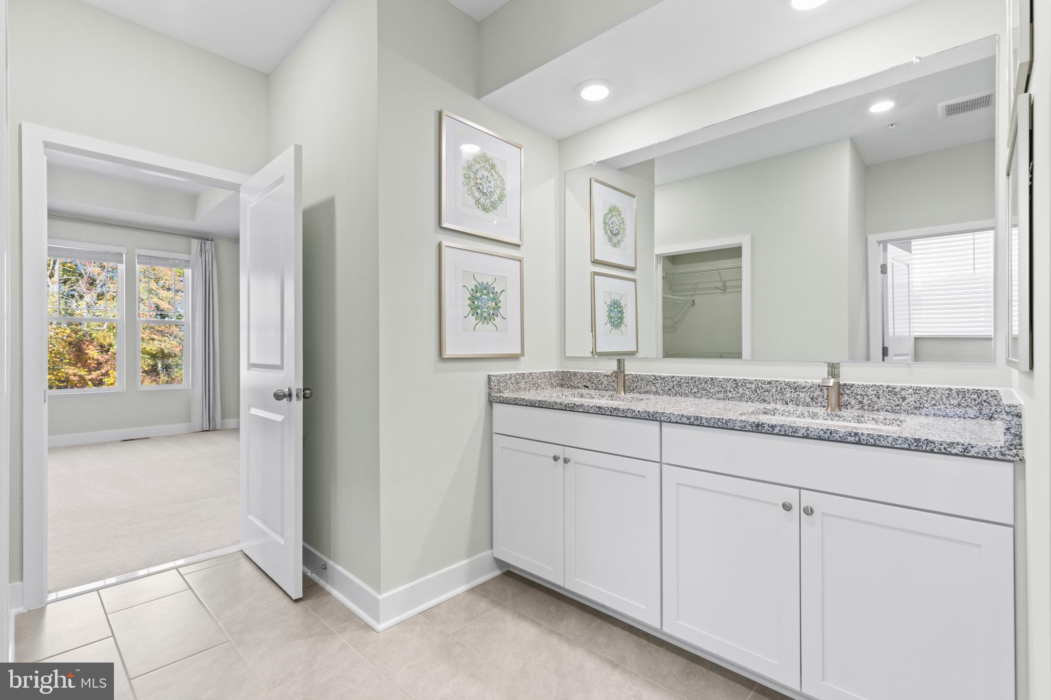 412 WATERS LANDING DR