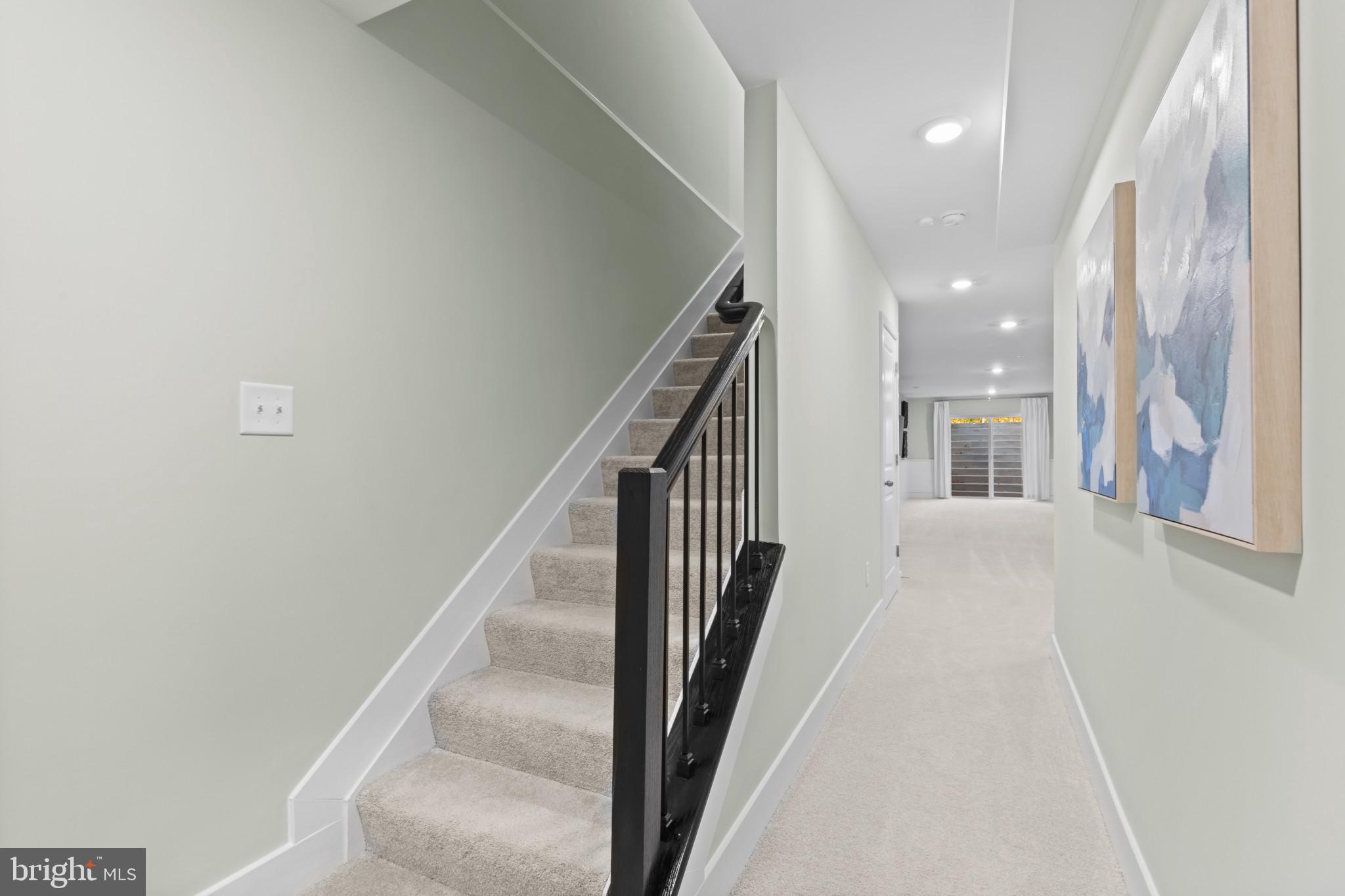 412 WATERS LANDING DR