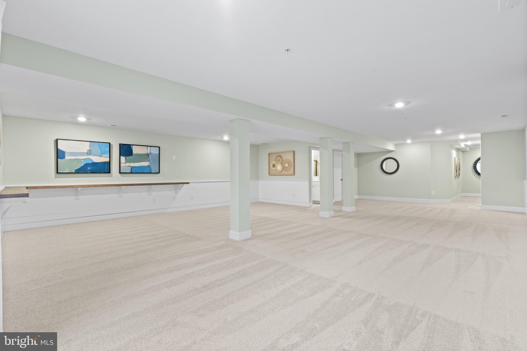 412 WATERS LANDING DR