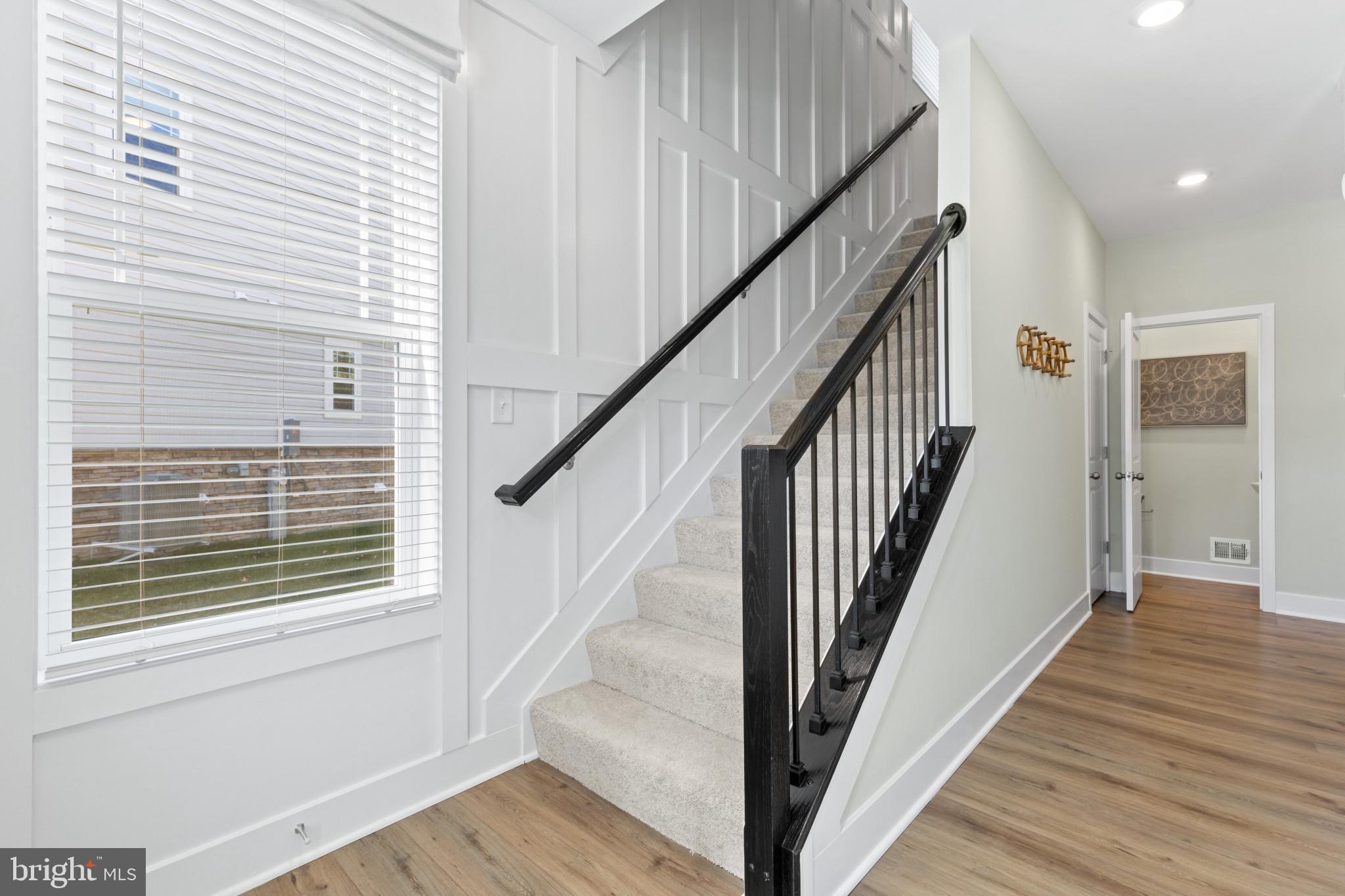 412 WATERS LANDING DR