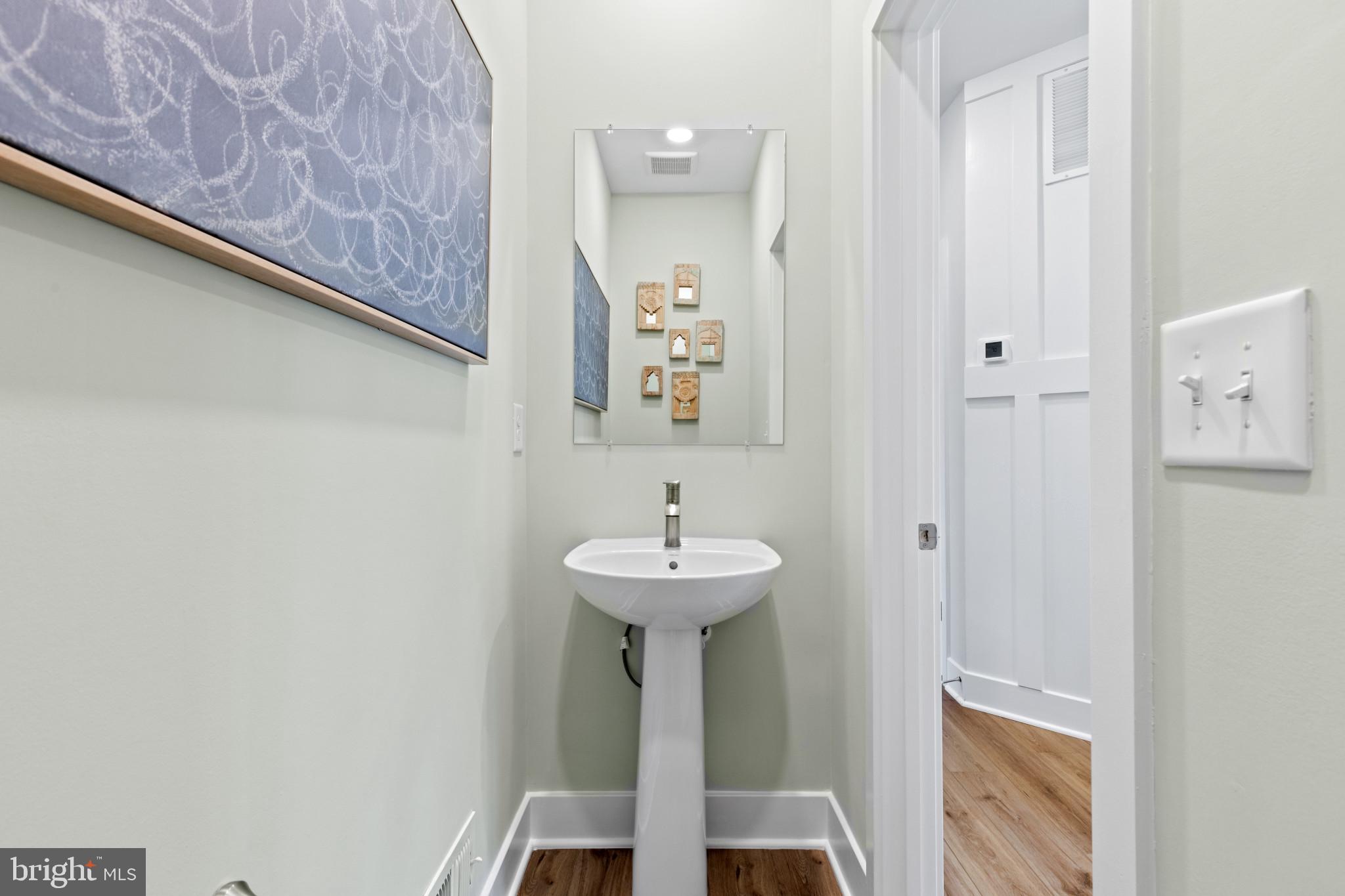 412 WATERS LANDING DR