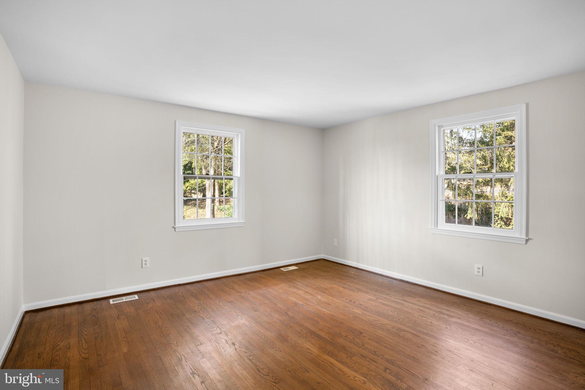 12807 Dulaney Valley Rd