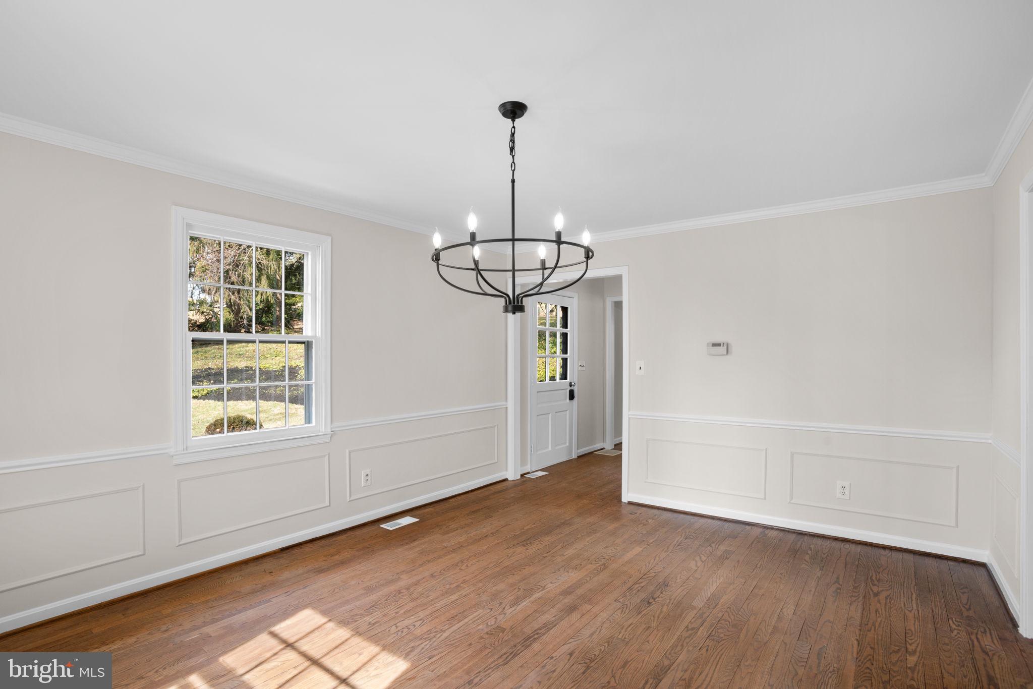 12807 Dulaney Valley Rd