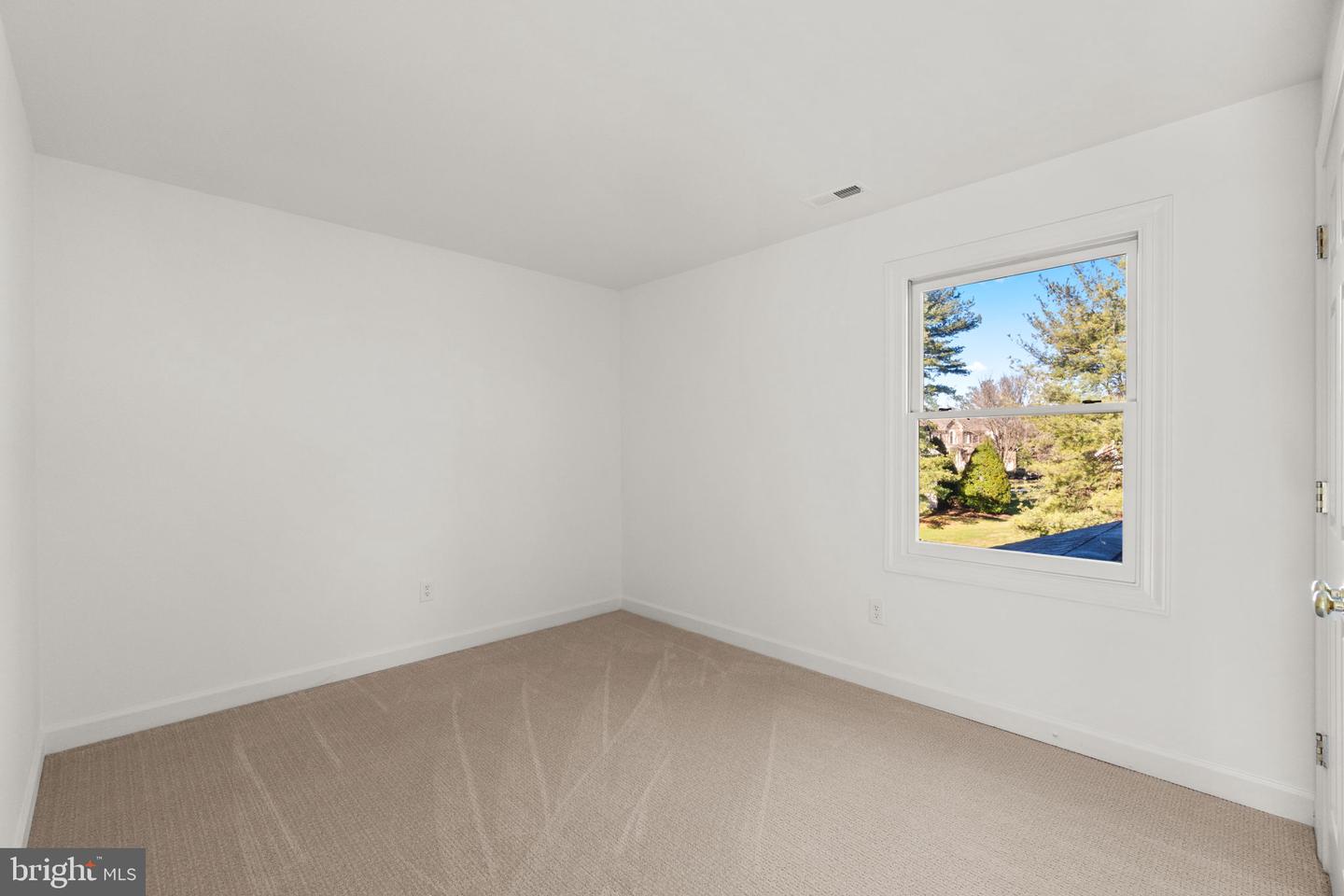 12138 Faulkner Dr
