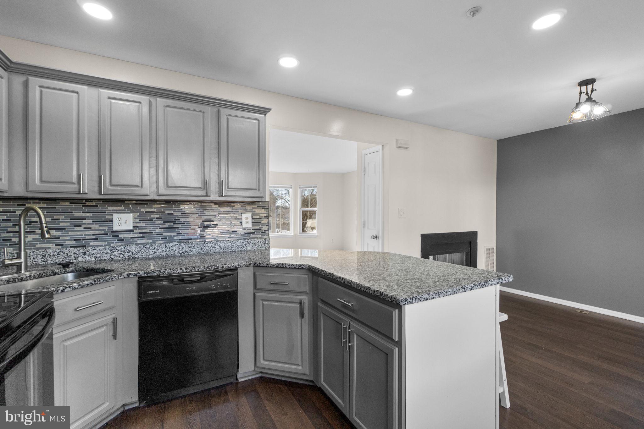 3526 Orchard Shade Rd