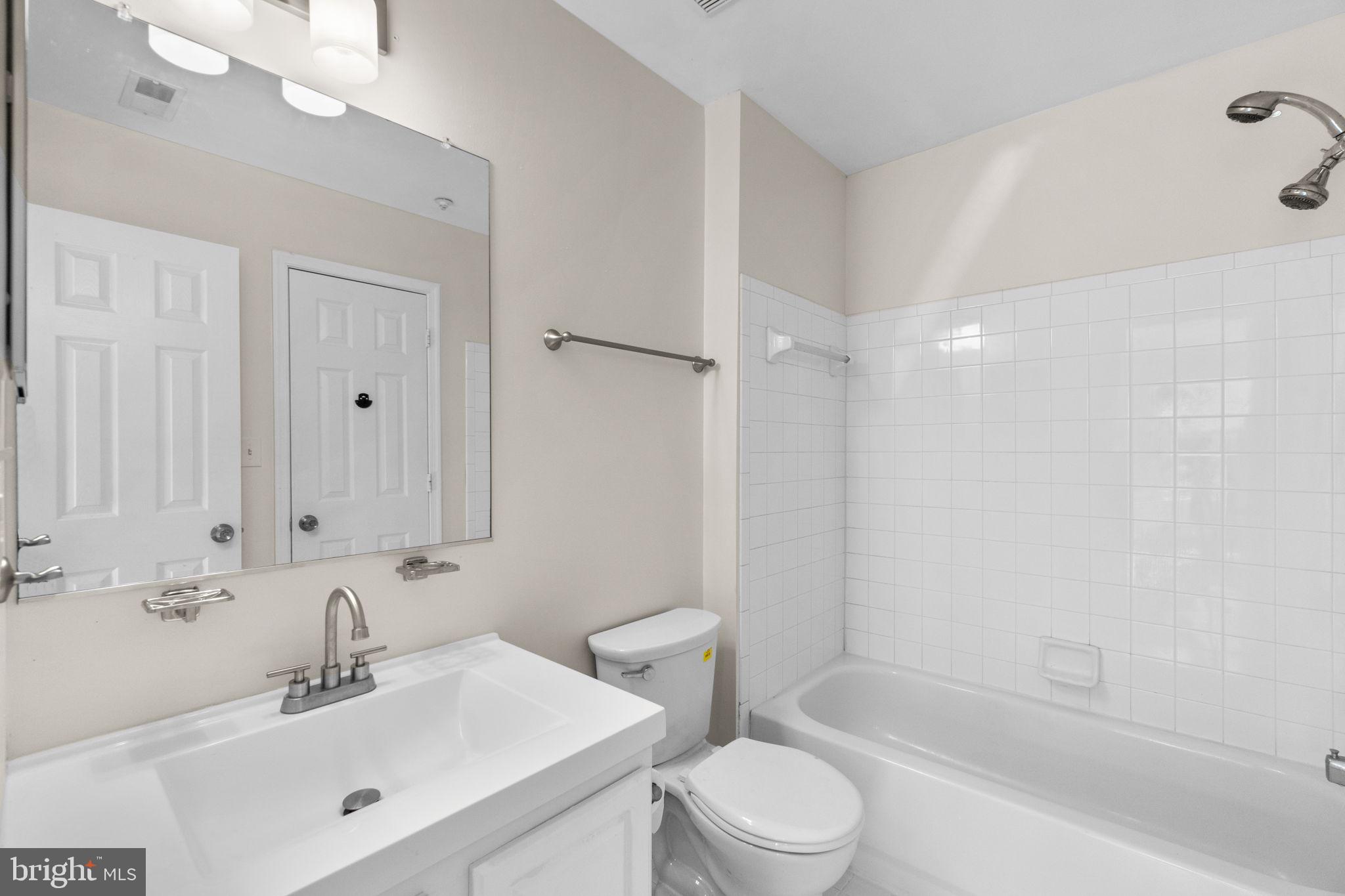 3526 Orchard Shade Rd