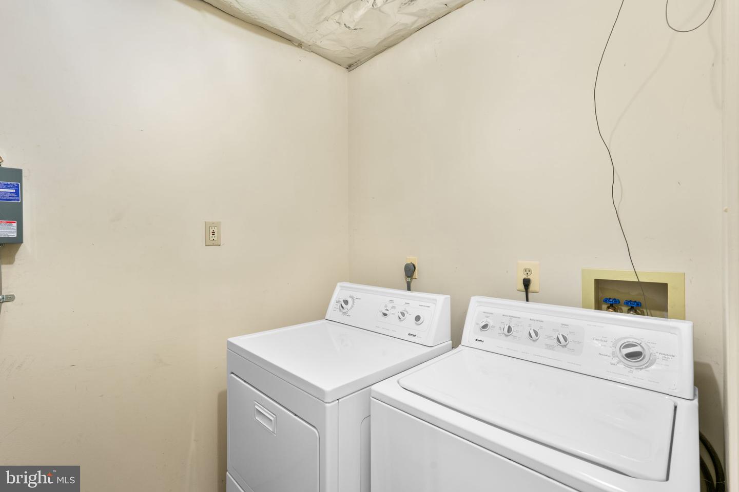 33 Leyland Ct
