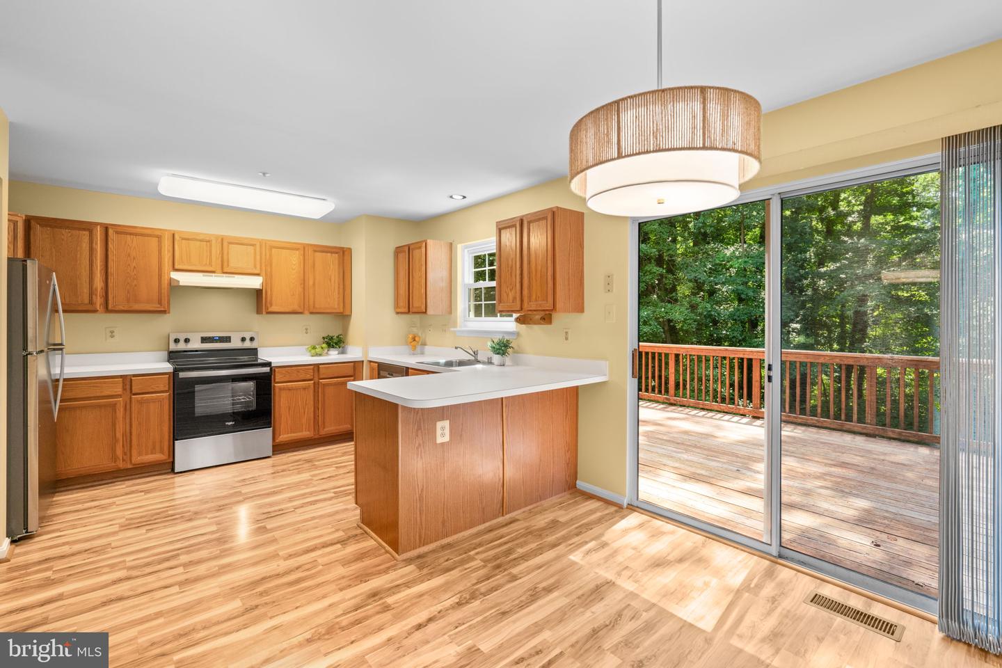 33 Leyland Ct