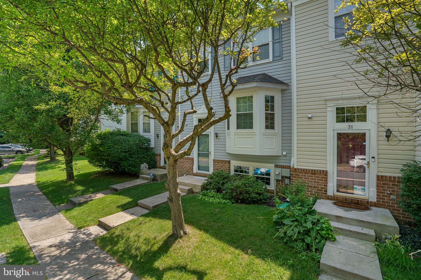 33 Leyland Ct