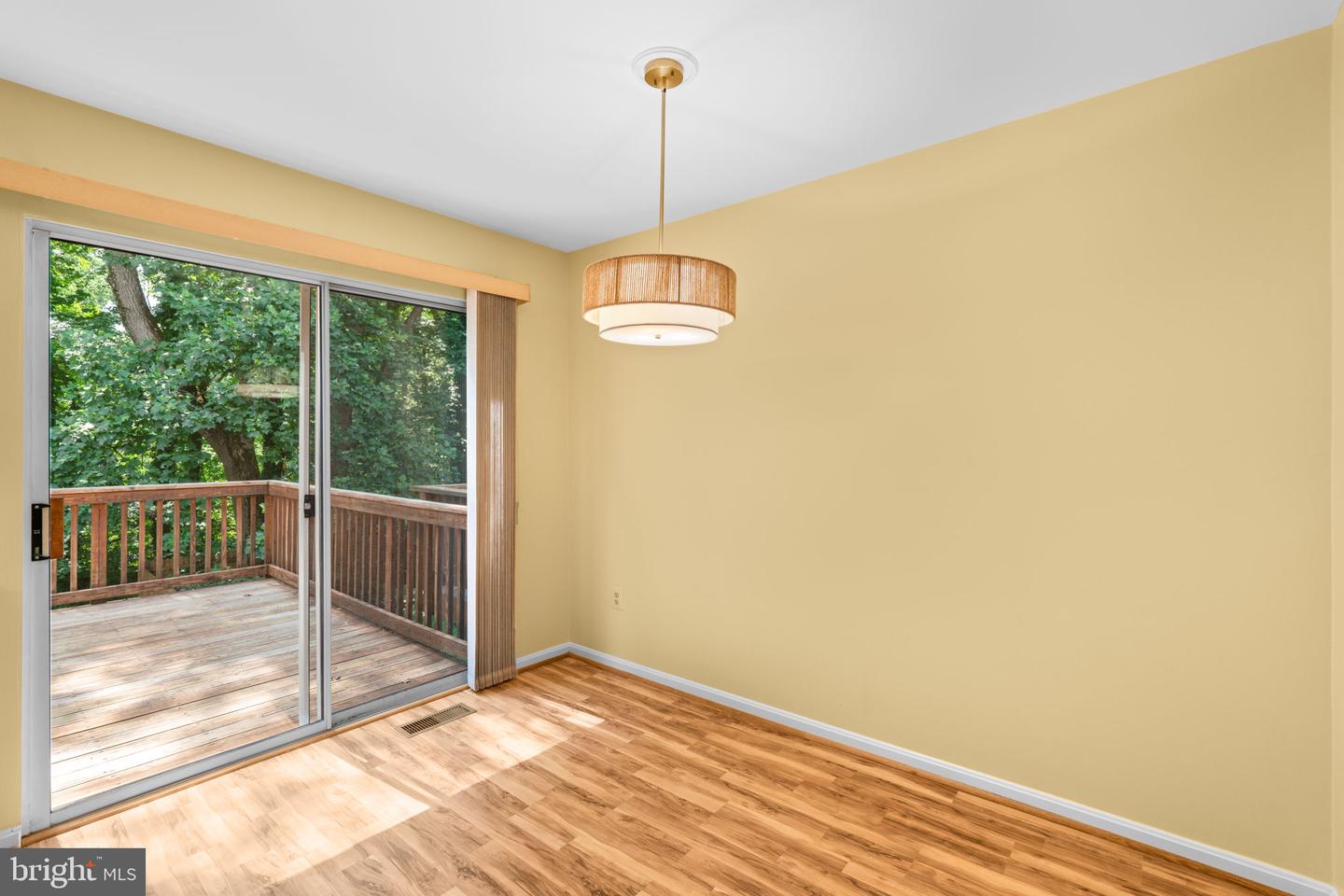 33 Leyland Ct