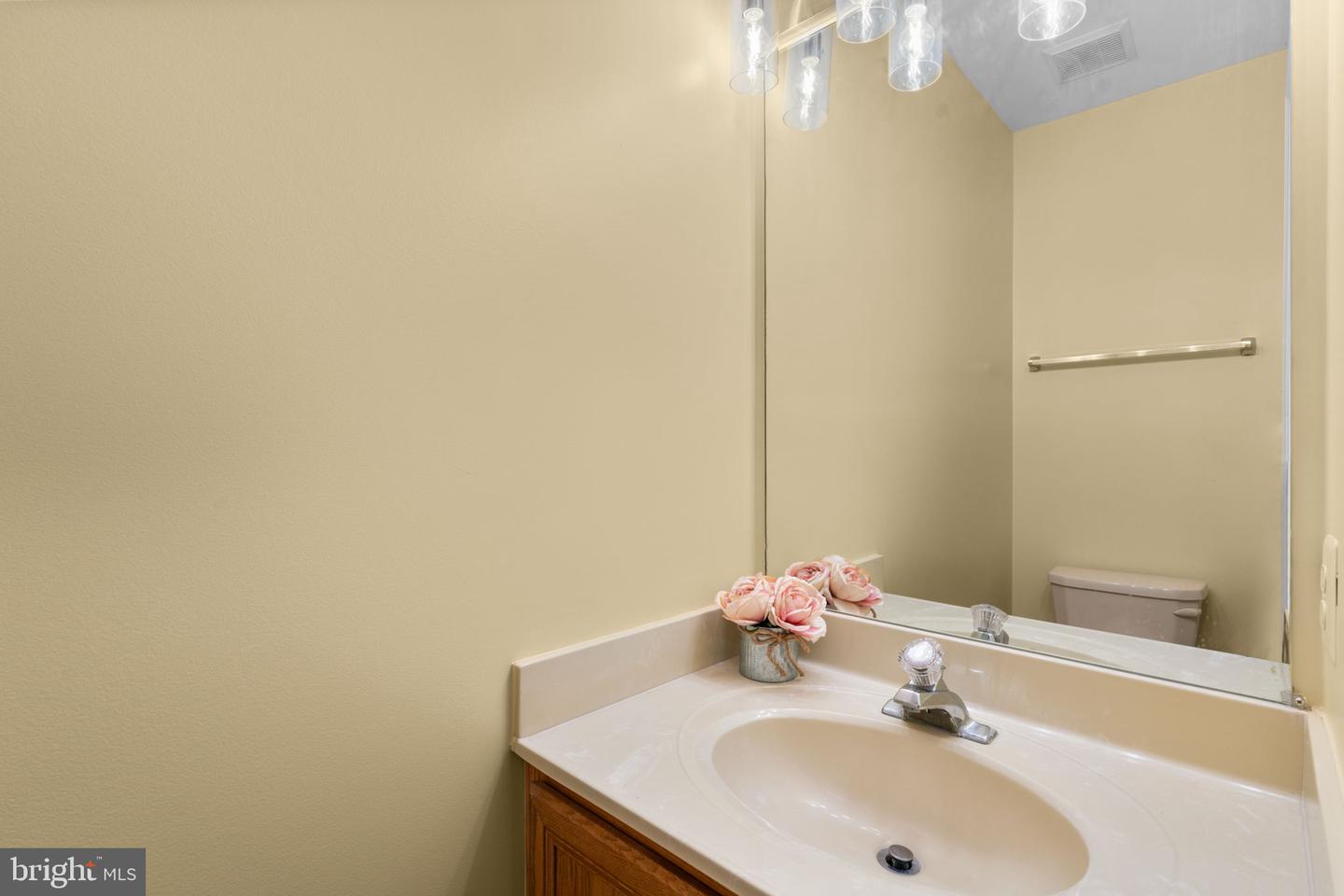 33 Leyland Ct