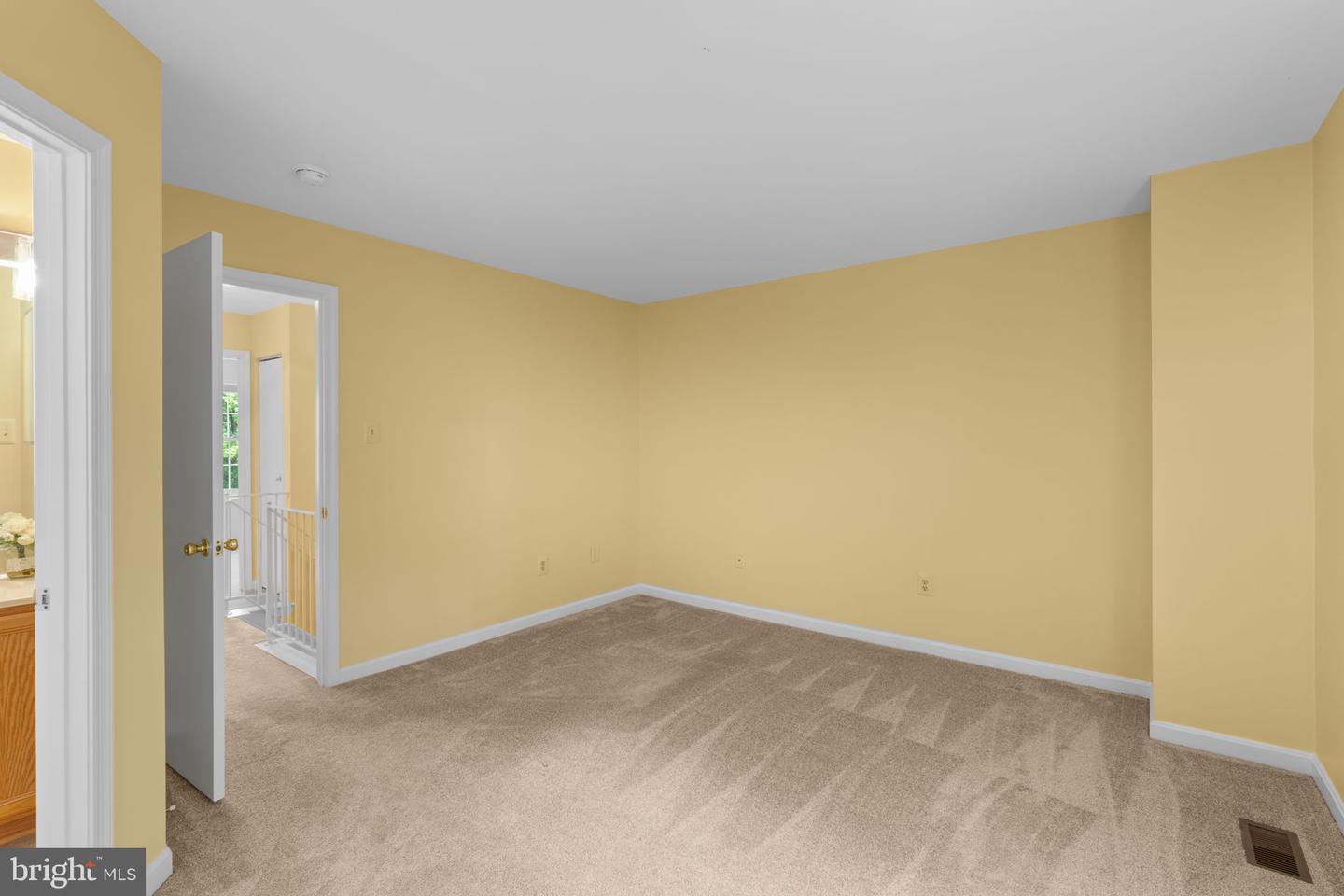 33 Leyland Ct