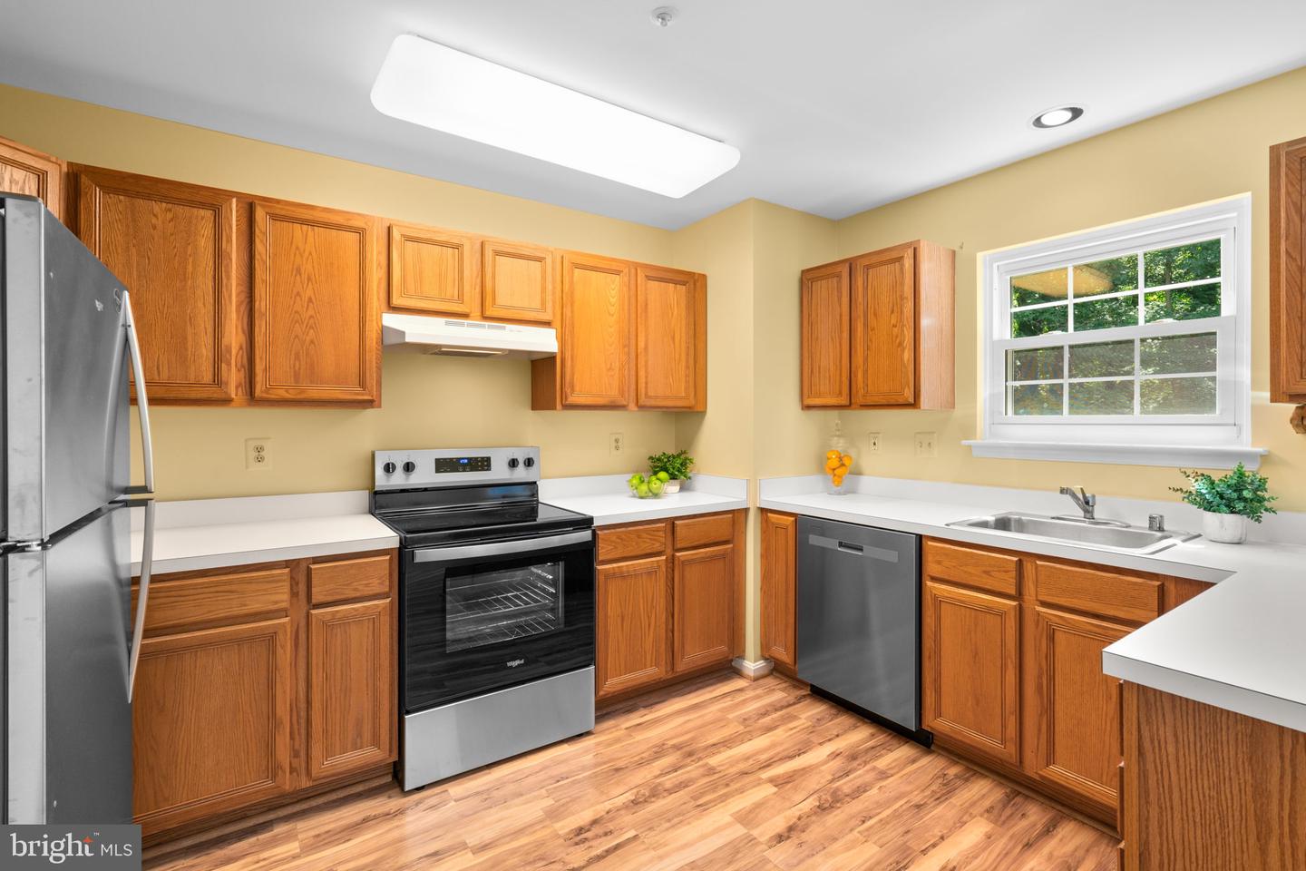 33 Leyland Ct