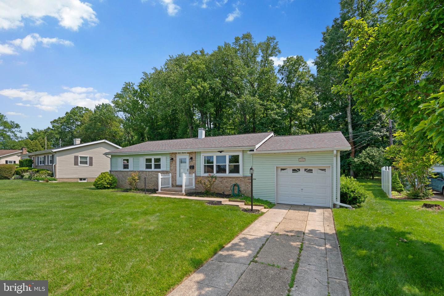 1200 Keithmont Rd