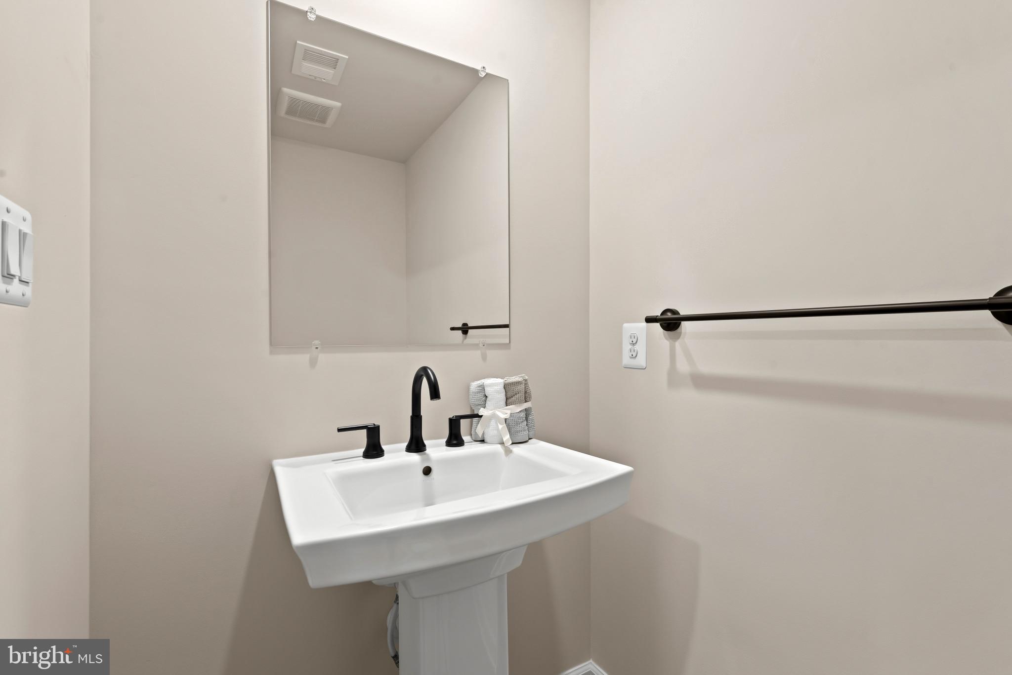 13837 Hunt Valley Ct