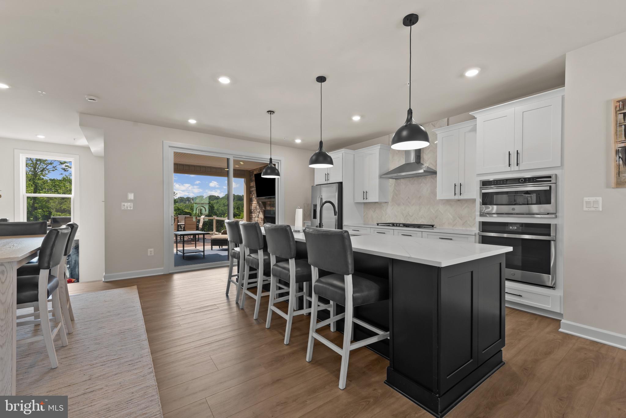 13837 Hunt Valley Ct