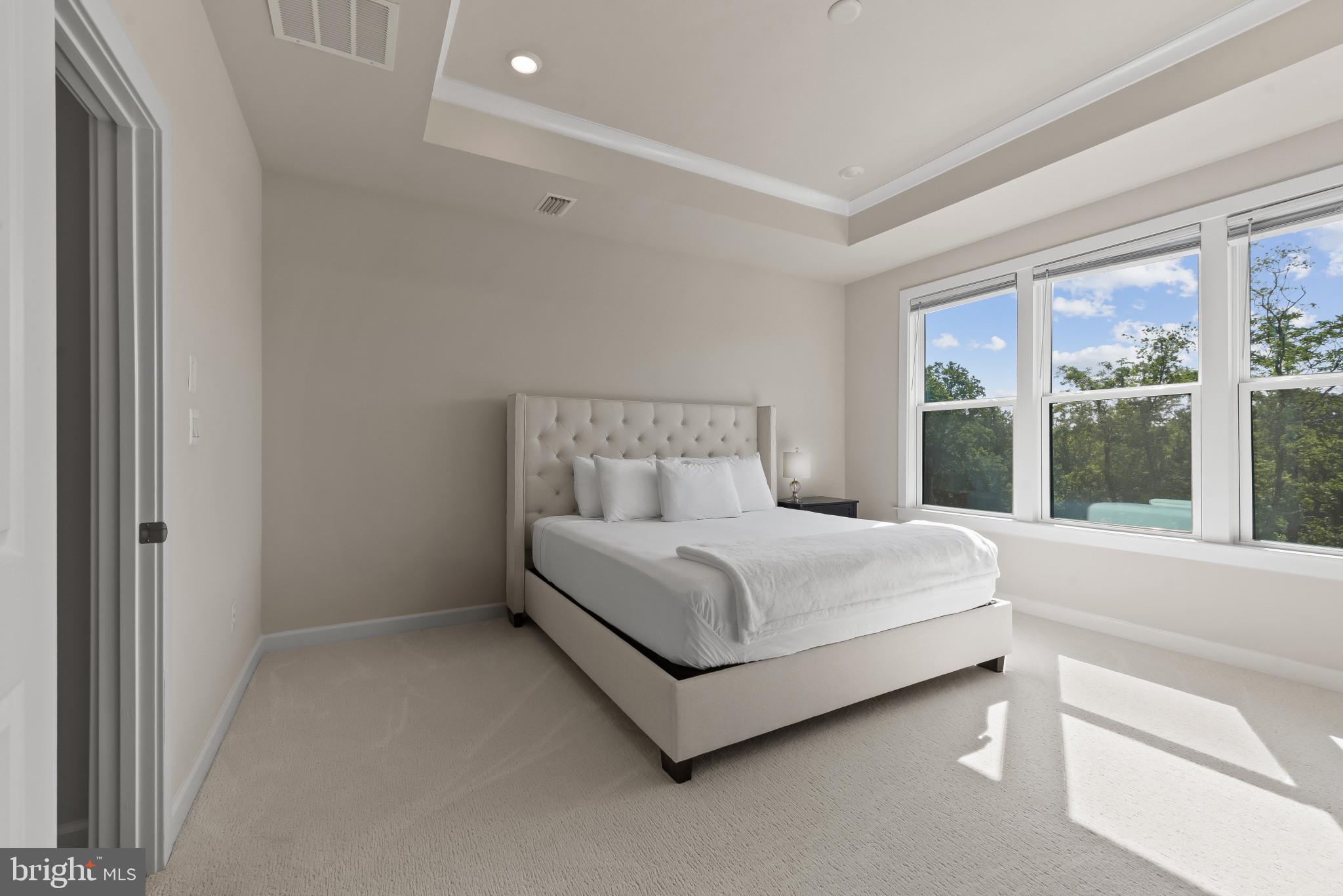 13837 Hunt Valley Ct