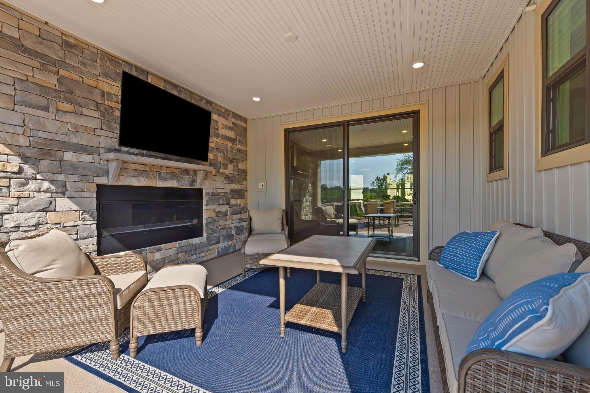 13837 Hunt Valley Ct