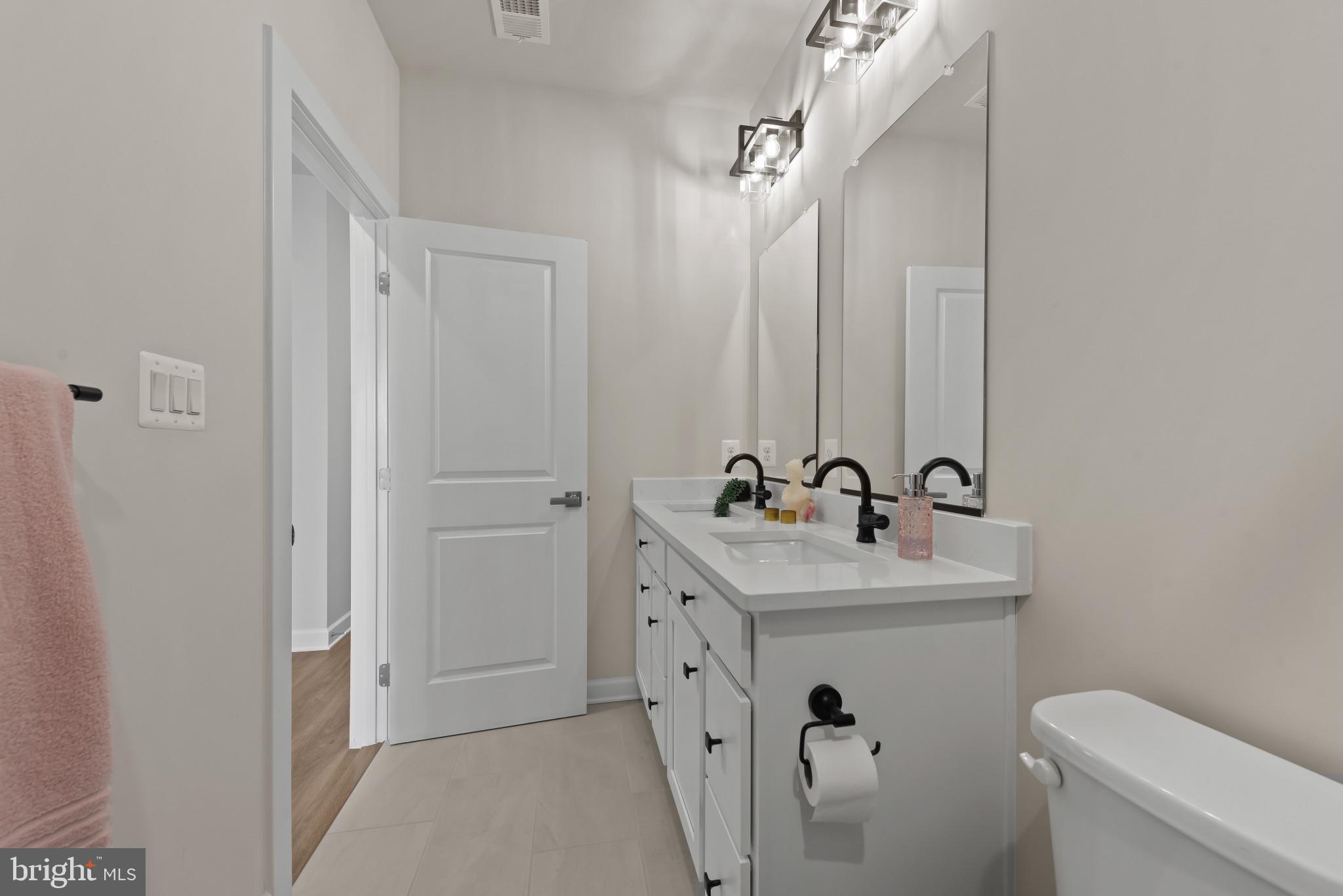 13837 Hunt Valley Ct