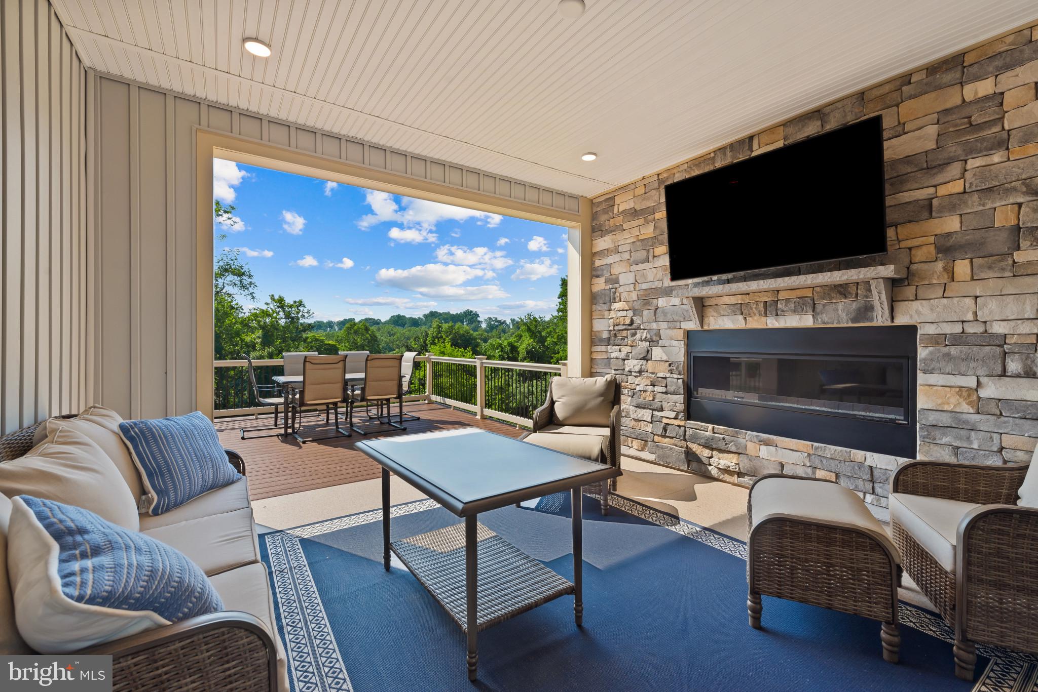 13837 Hunt Valley Ct