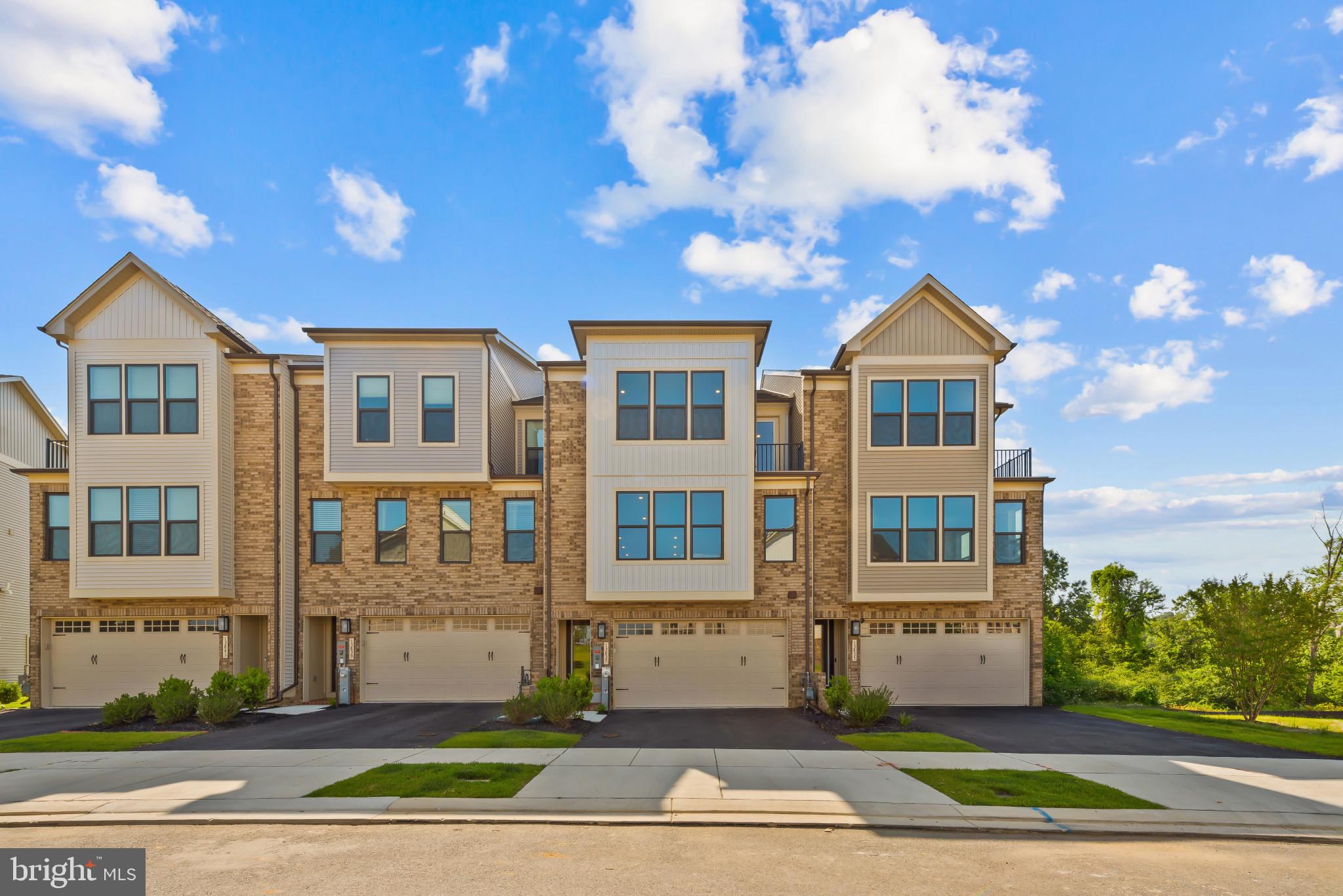 13837 Hunt Valley Ct