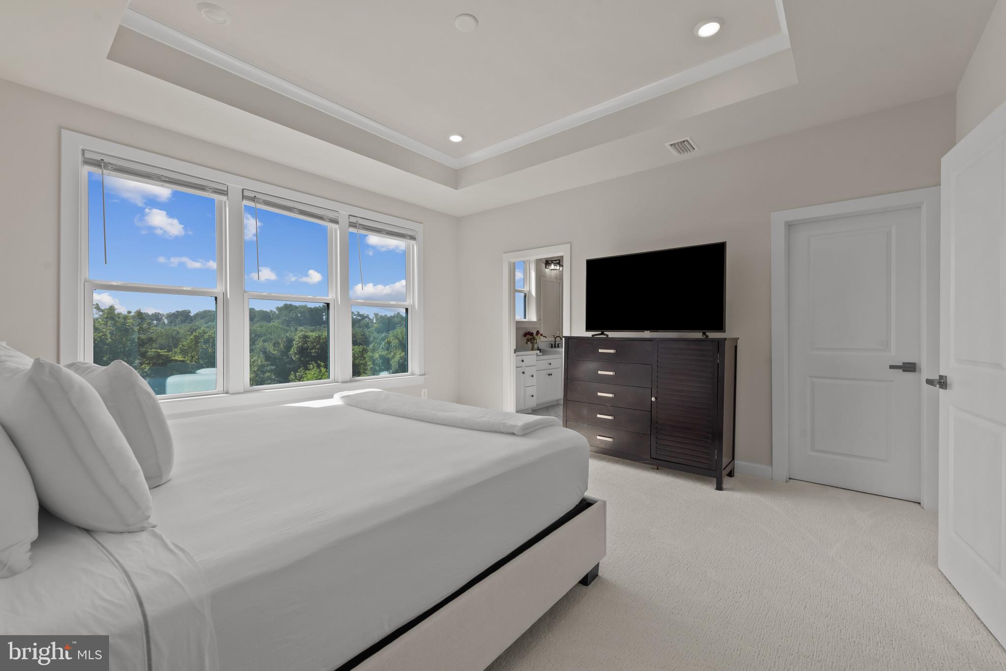 13837 Hunt Valley Ct