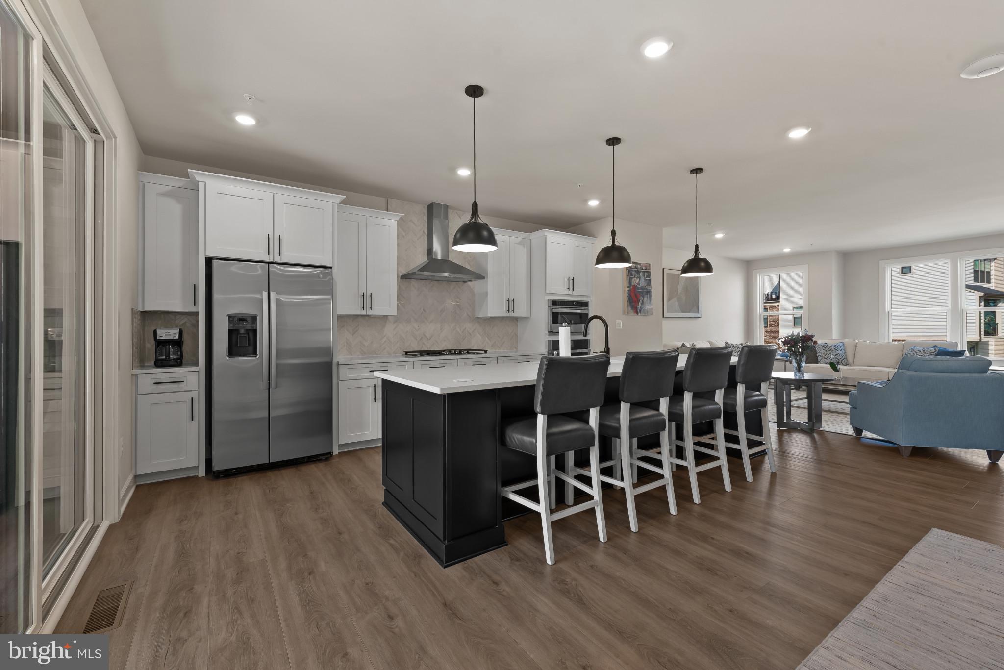 13837 Hunt Valley Ct