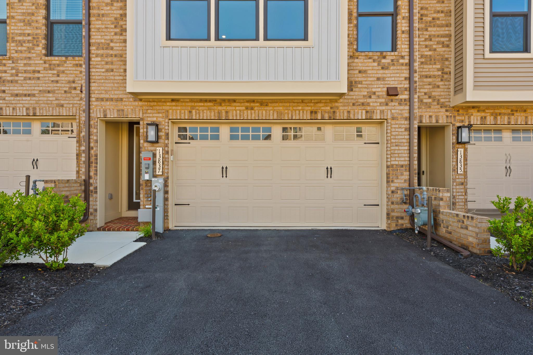 13837 Hunt Valley Ct