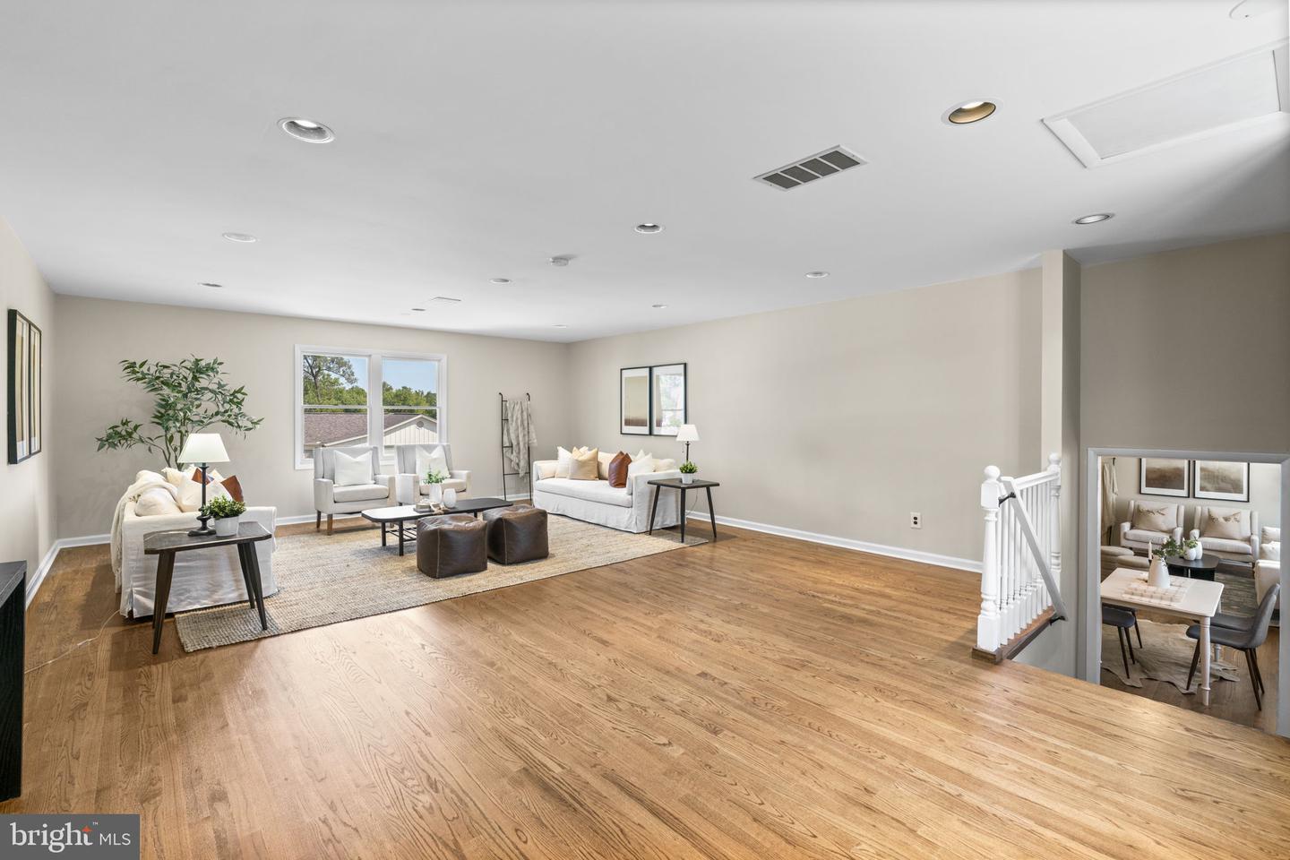3 Weston Ct