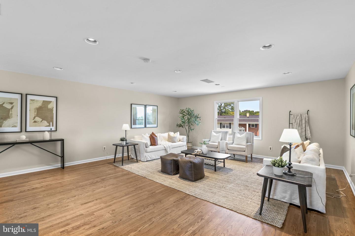 3 Weston Ct