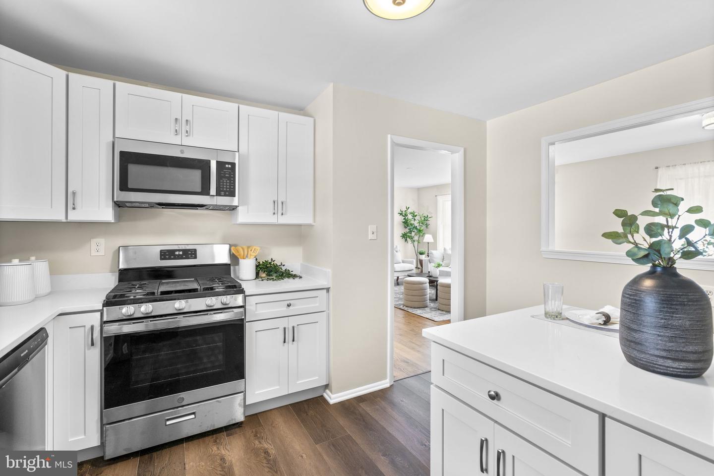 3 Weston Ct