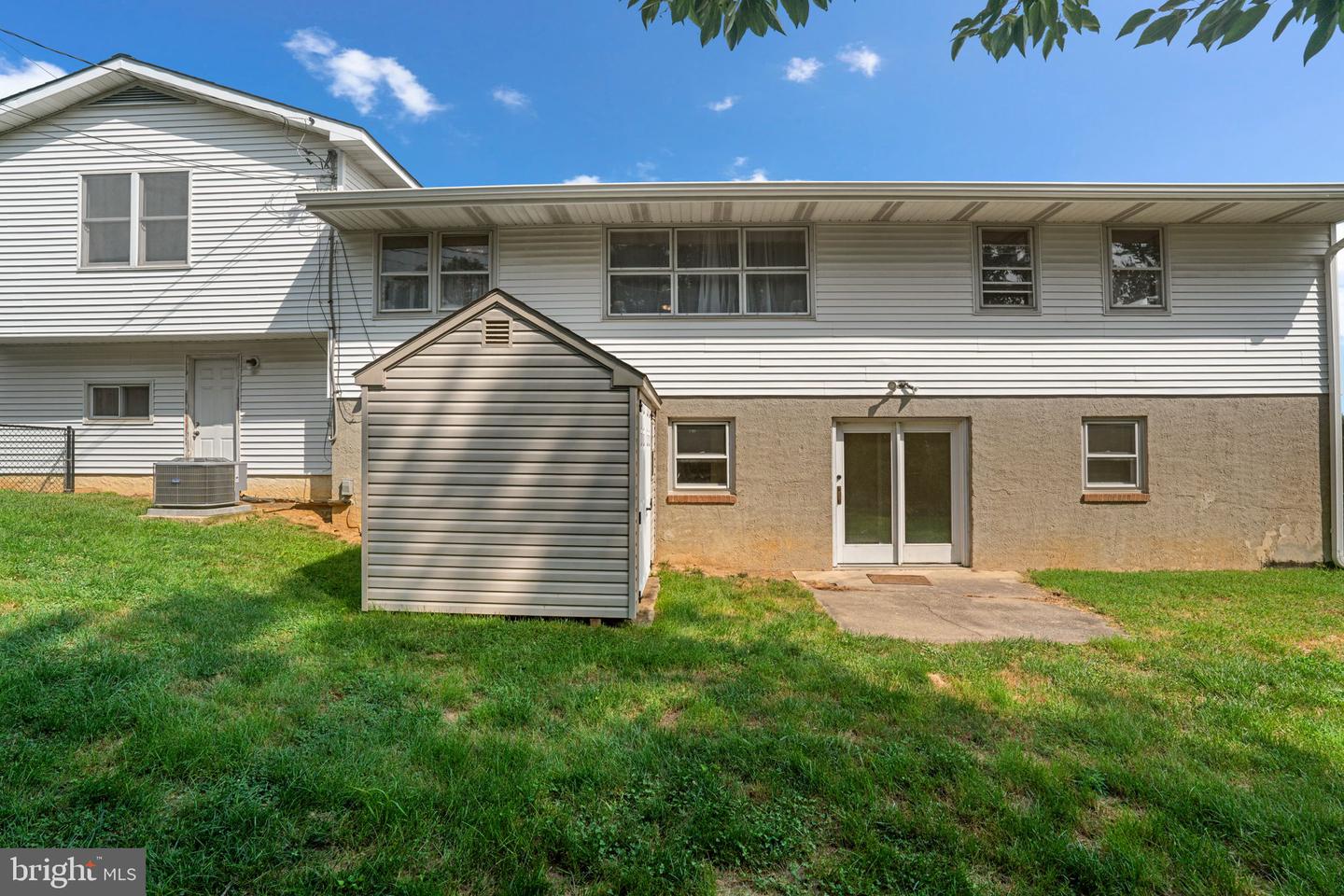 3 Weston Ct