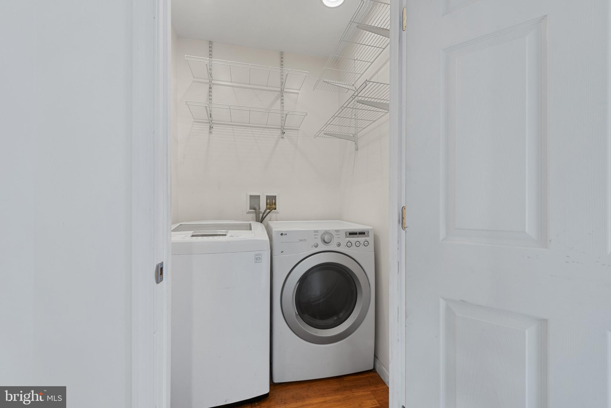 1900 MOUNTAIN AVENUE