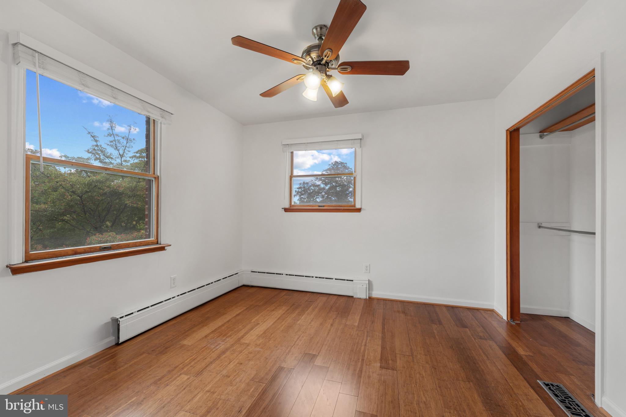 1900 MOUNTAIN AVENUE