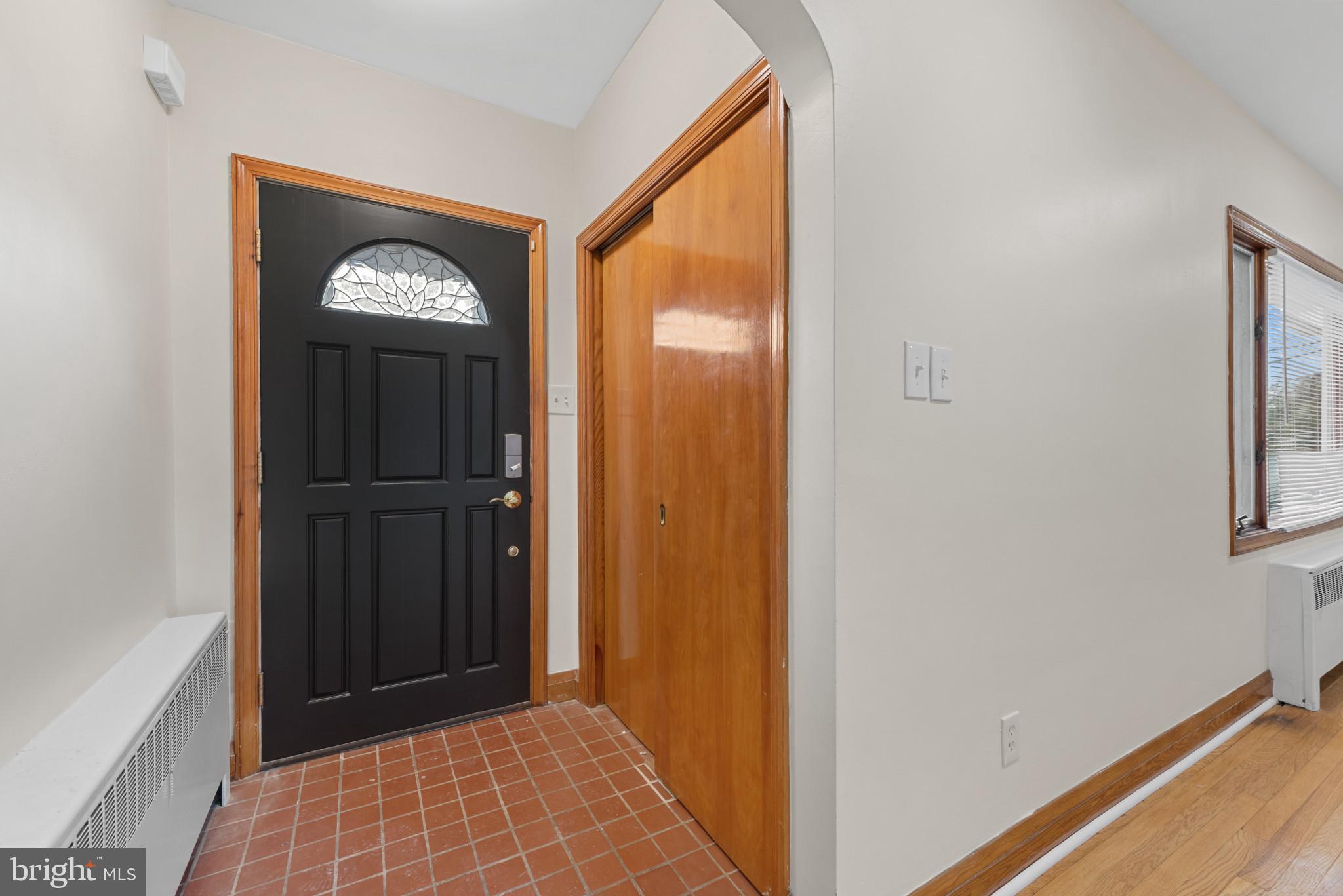 1900 MOUNTAIN AVENUE