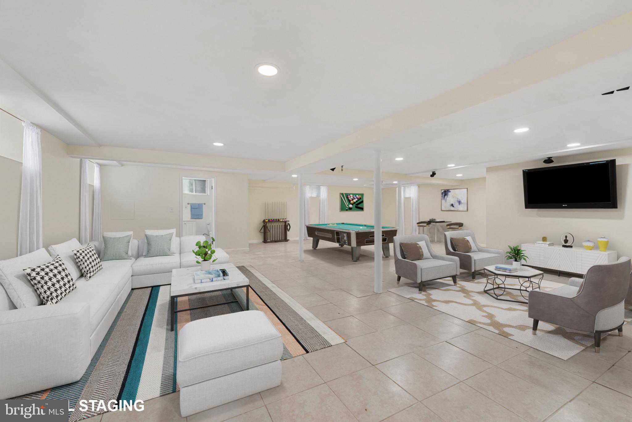 1900 MOUNTAIN AVENUE