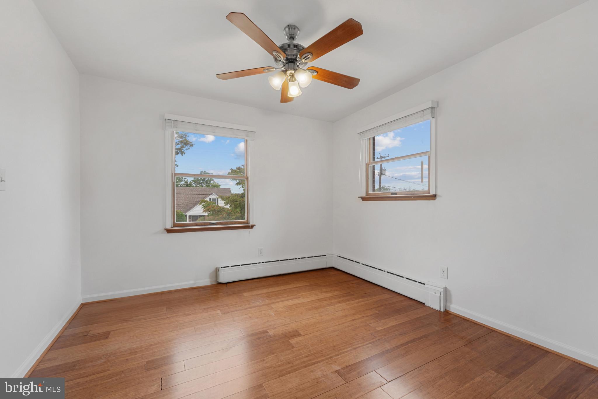 1900 MOUNTAIN AVENUE