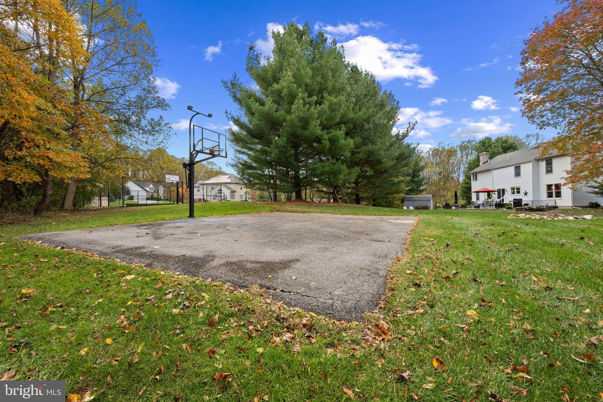 8611 SWEET AUTUMN DRIVE