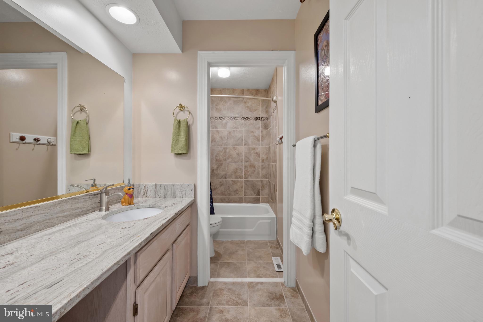 8611 SWEET AUTUMN DRIVE