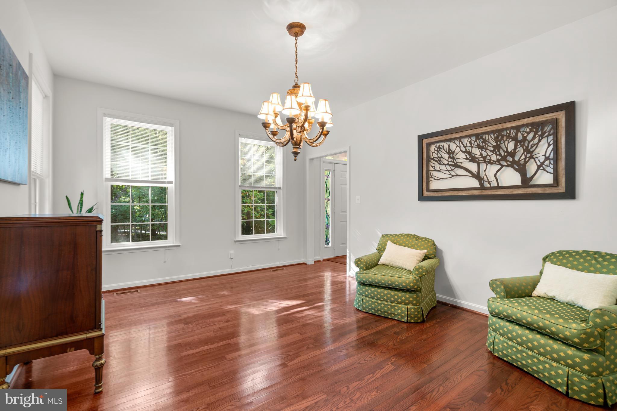 11928 LYONS GLEN COURT