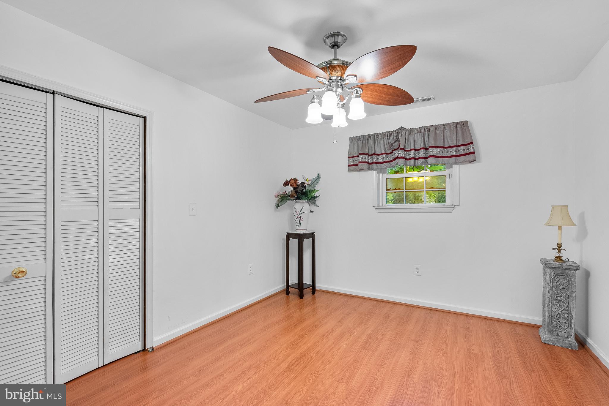 11928 LYONS GLEN COURT