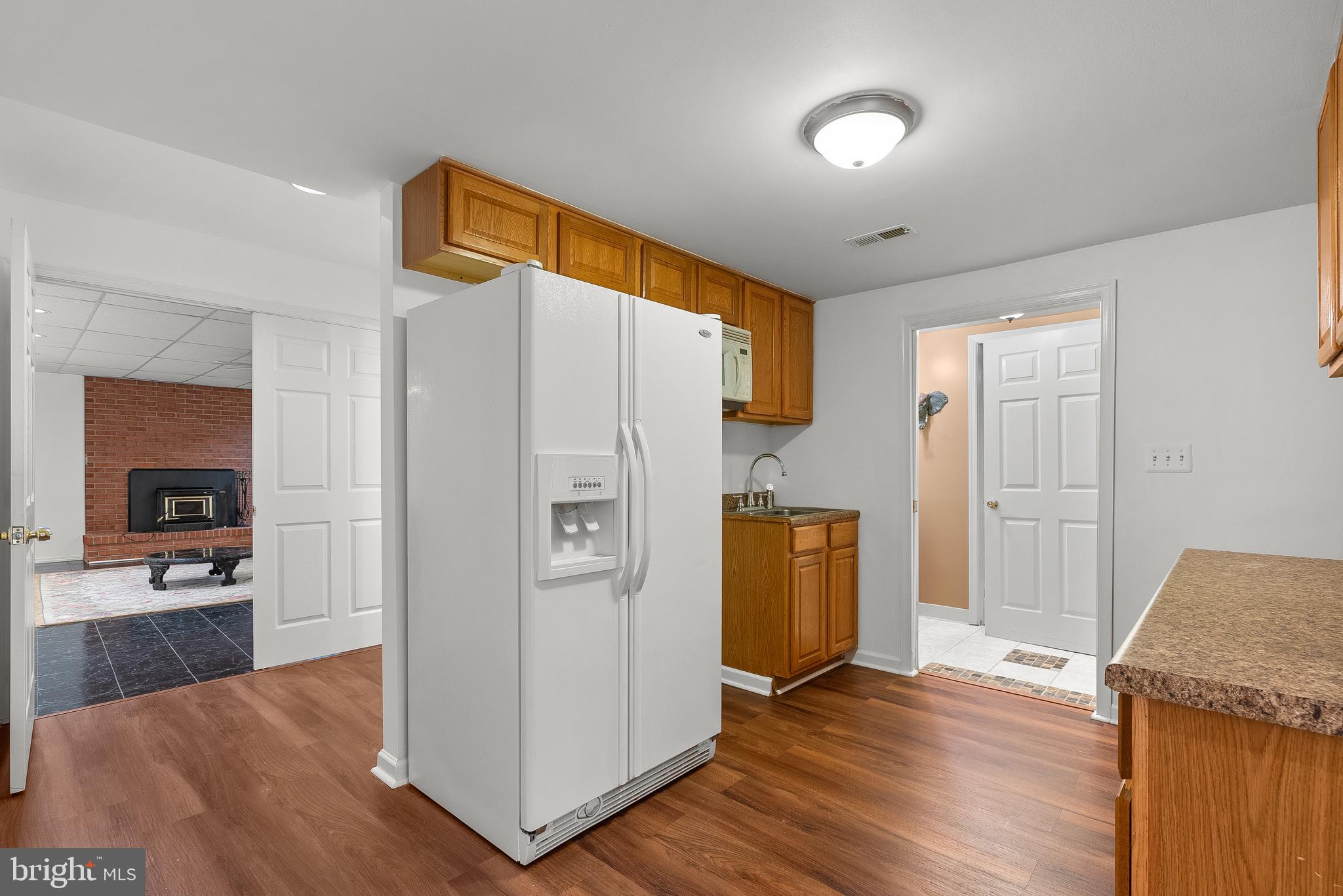 11928 LYONS GLEN COURT