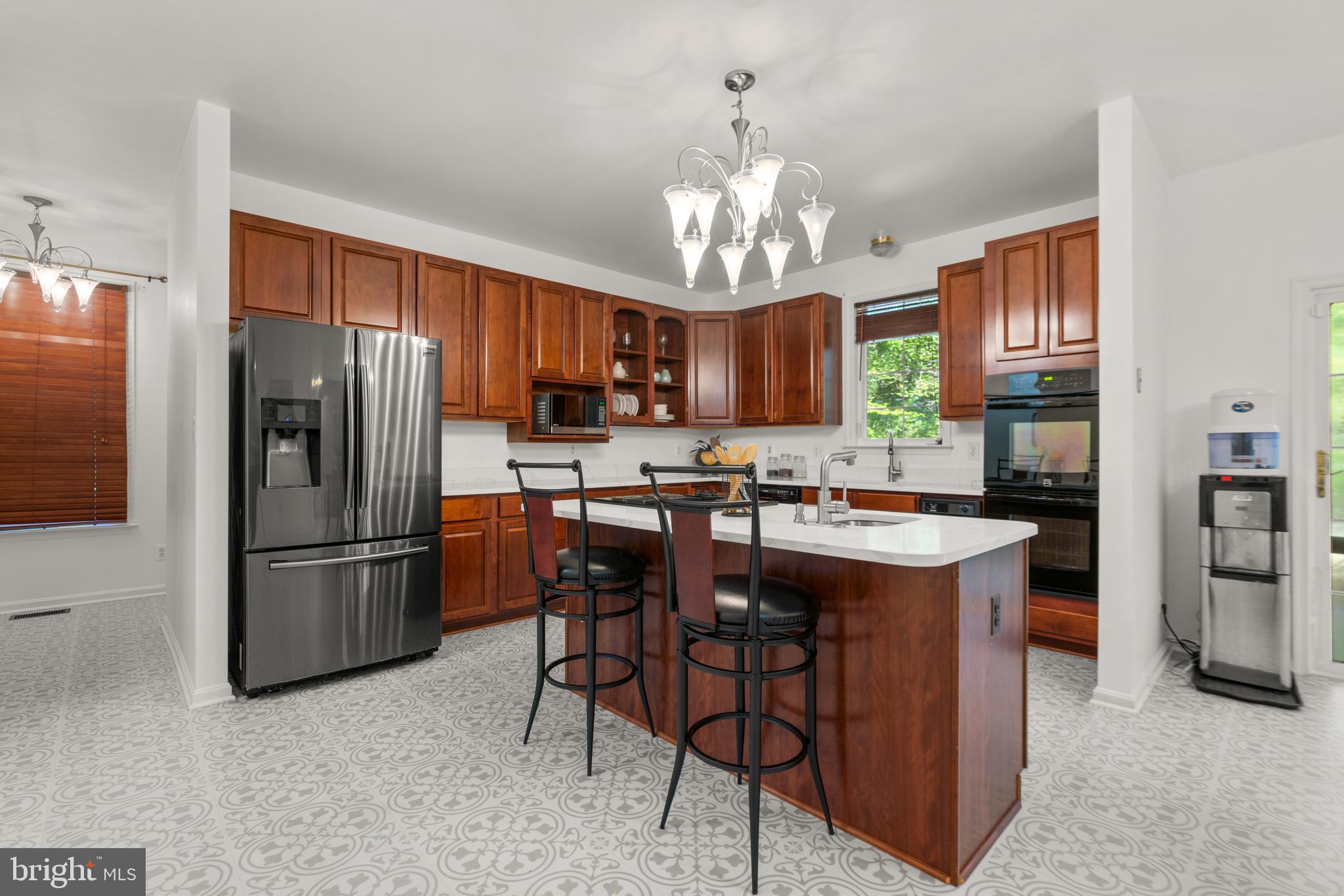 11928 LYONS GLEN COURT