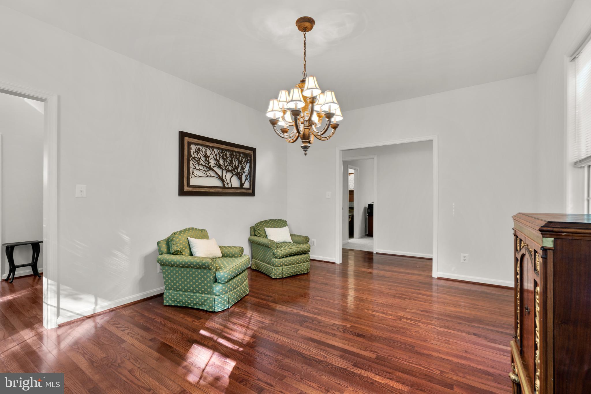 11928 LYONS GLEN COURT