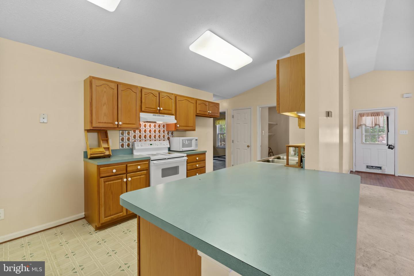 12350 Neale Sound Dr
