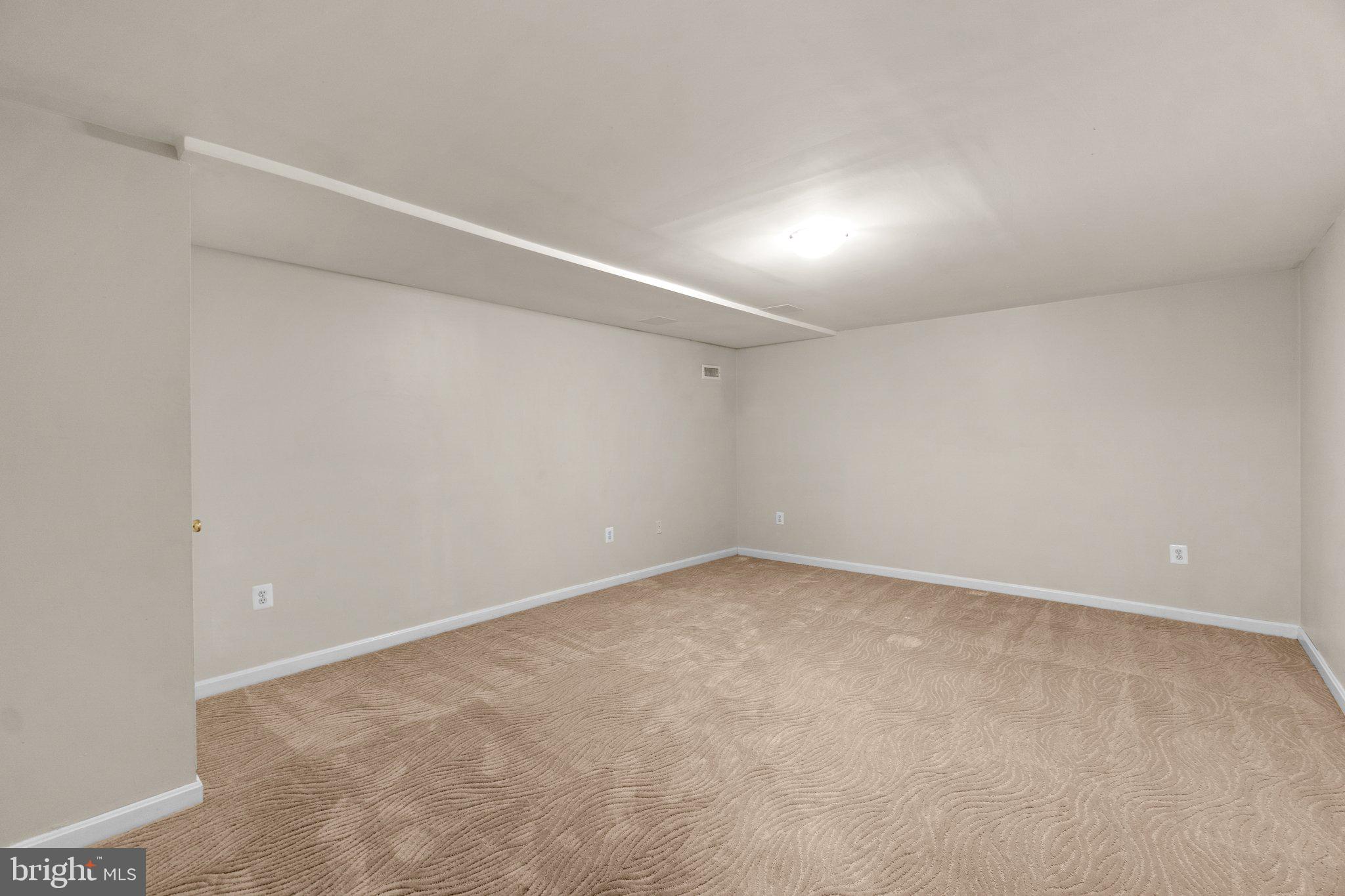 1760 NANTASKET DRIVE