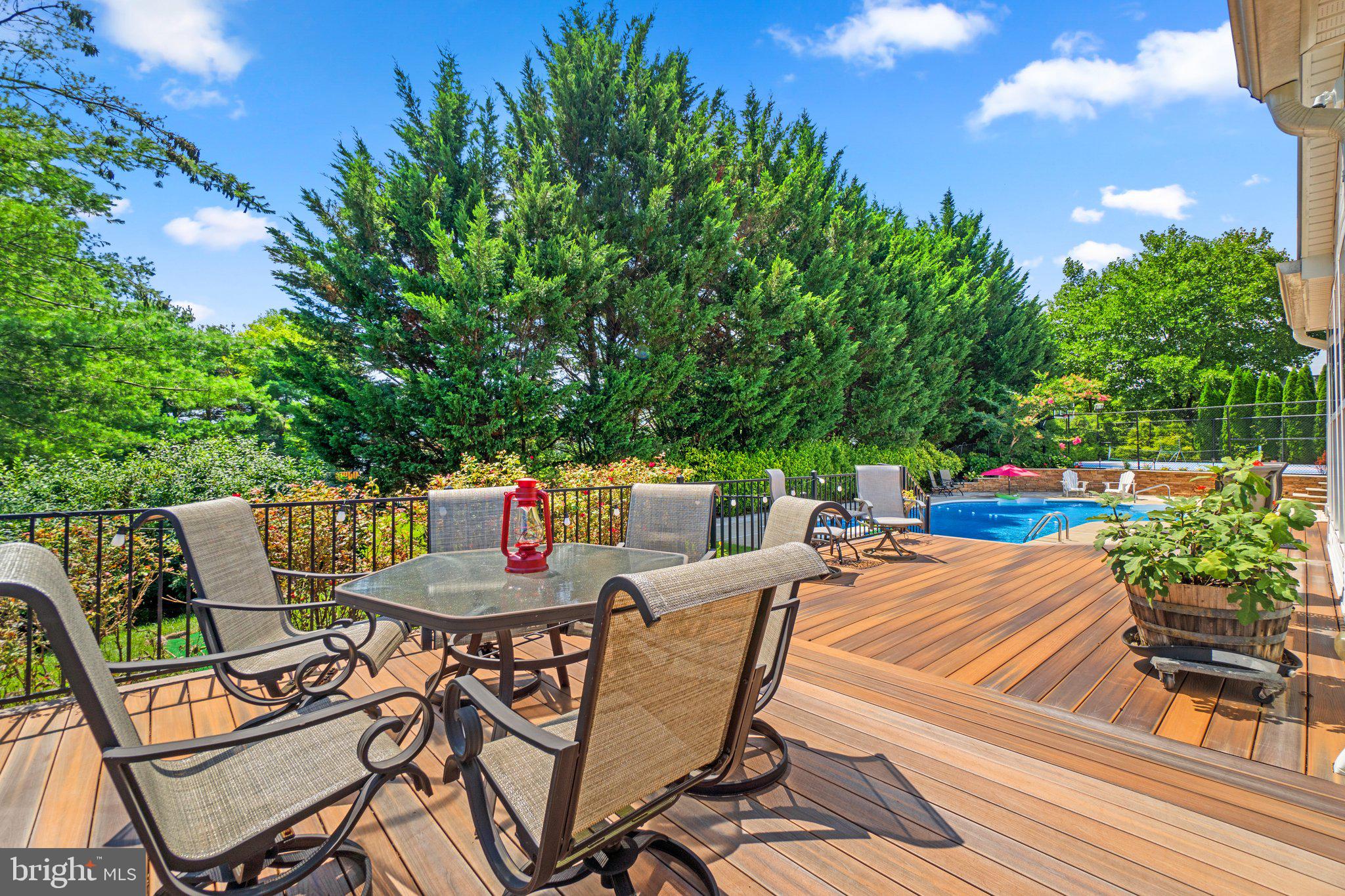 1760 NANTASKET DRIVE