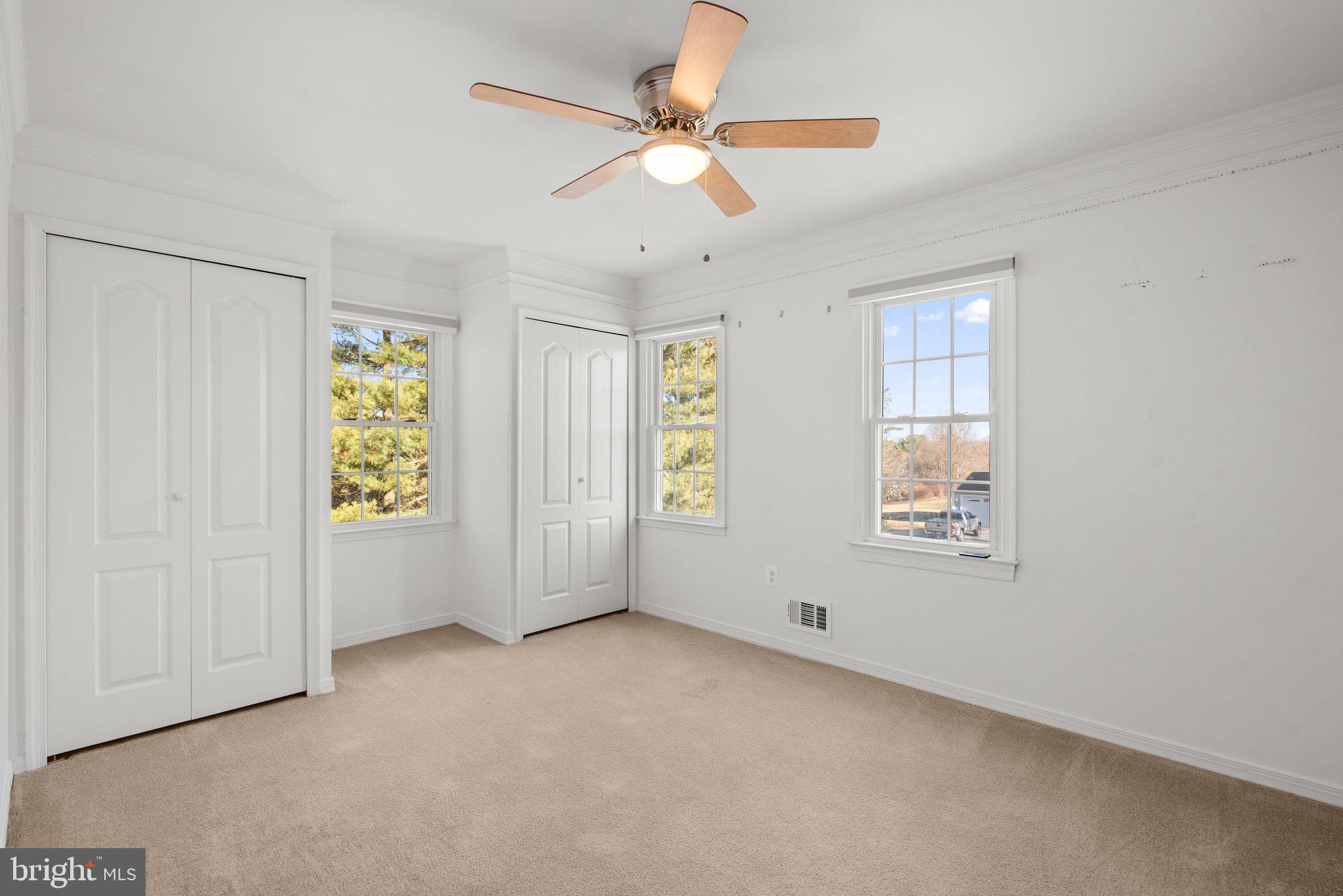 5390 View Point COURT