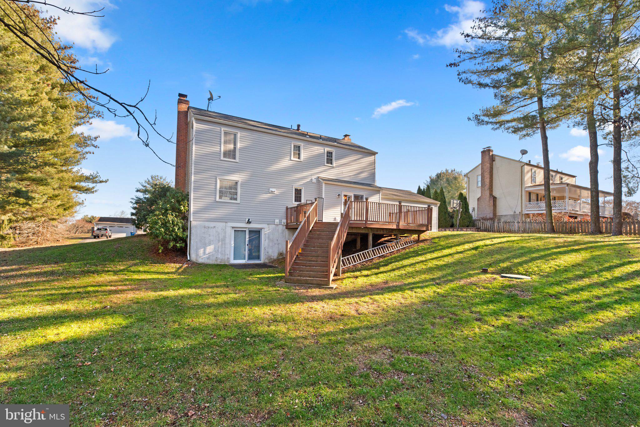 5390 View Point COURT