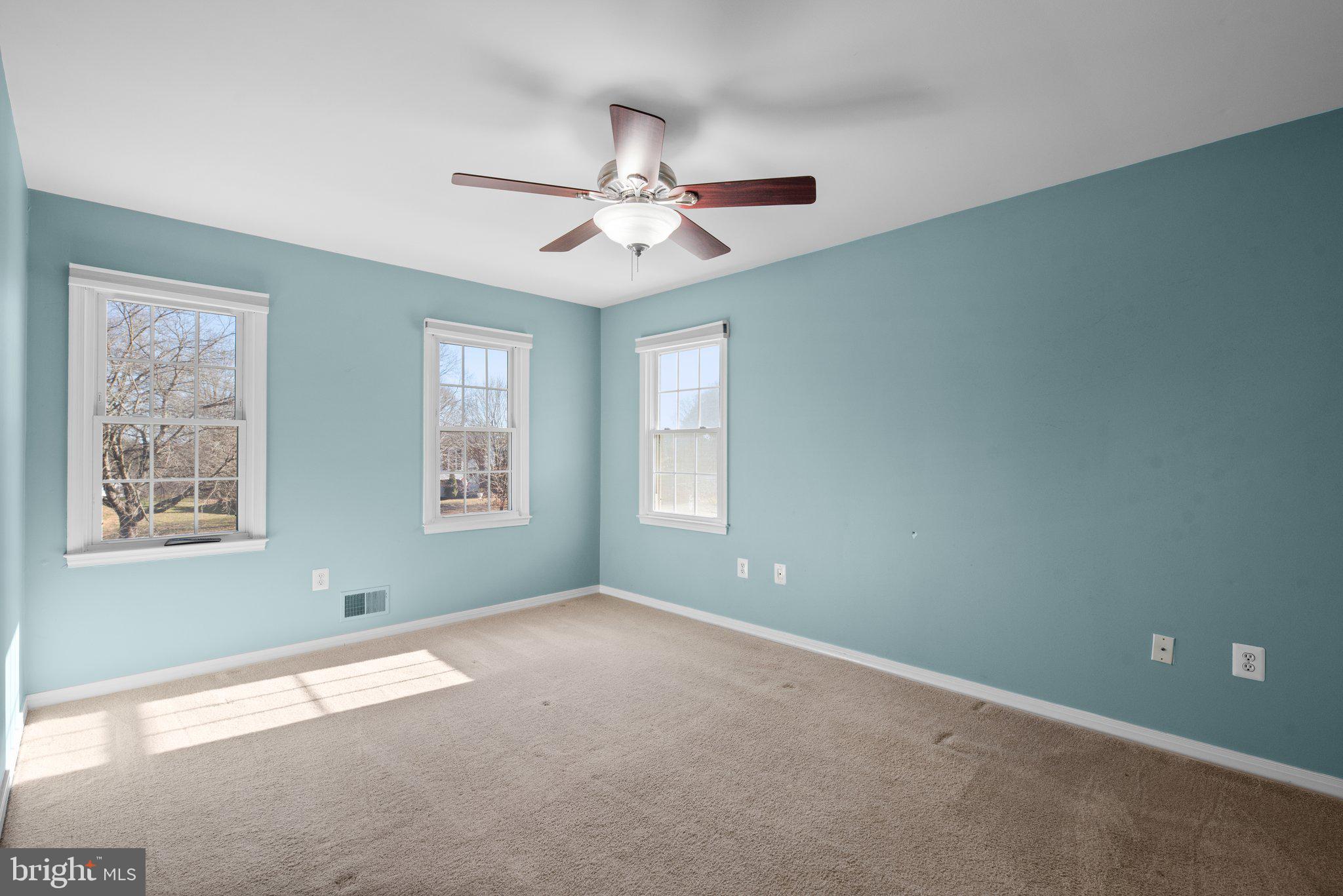 5390 View Point COURT